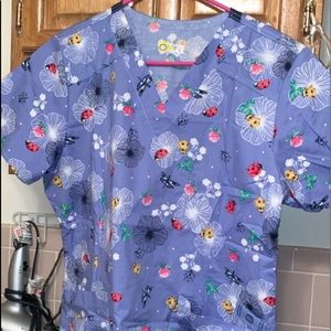 wonder wink FLEX scrub top